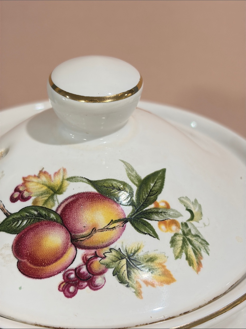 Sadler Classic White Porcelain Teapot with Fruit Motif - Picture 6 of 10
